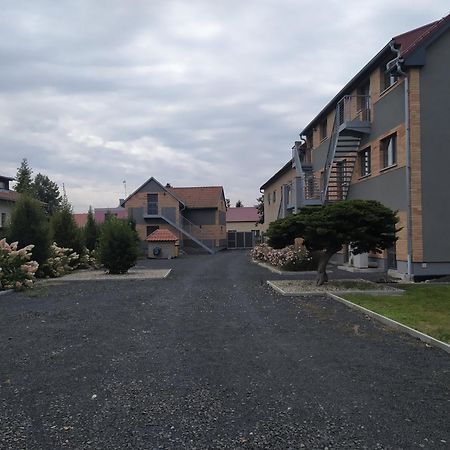 Ubytování na statku Račice Racice (Usti nad Labem) Exterior foto